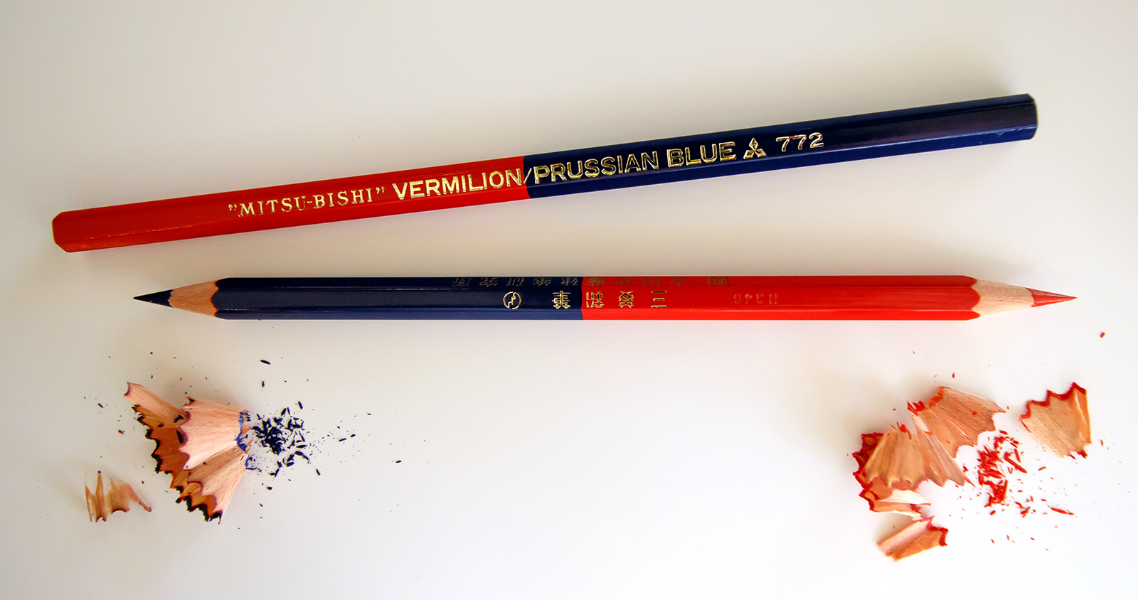 Mitsubishi Red Blue Colored Pencils