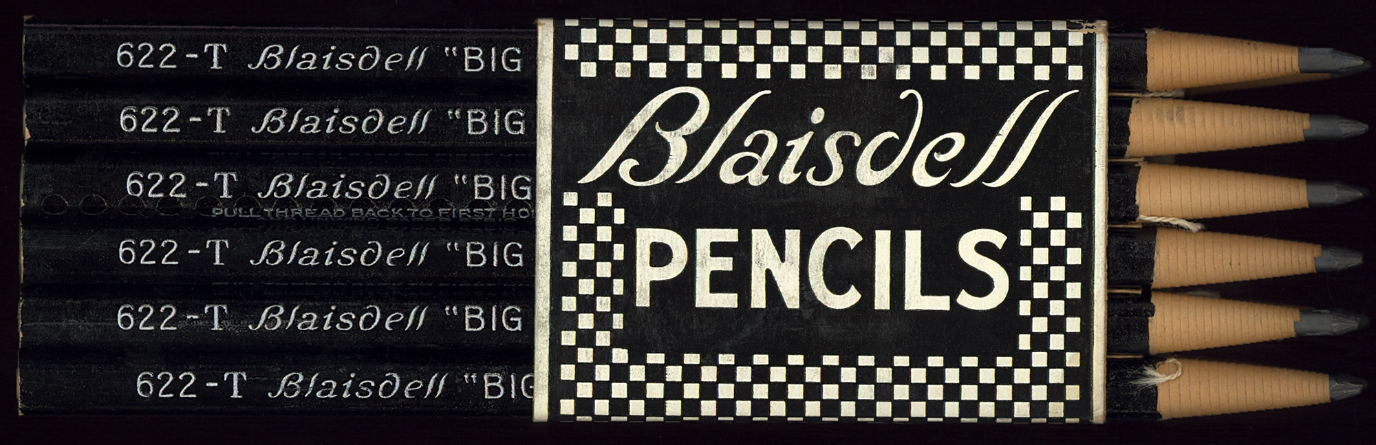 Big Black Pencil - University of Fashion